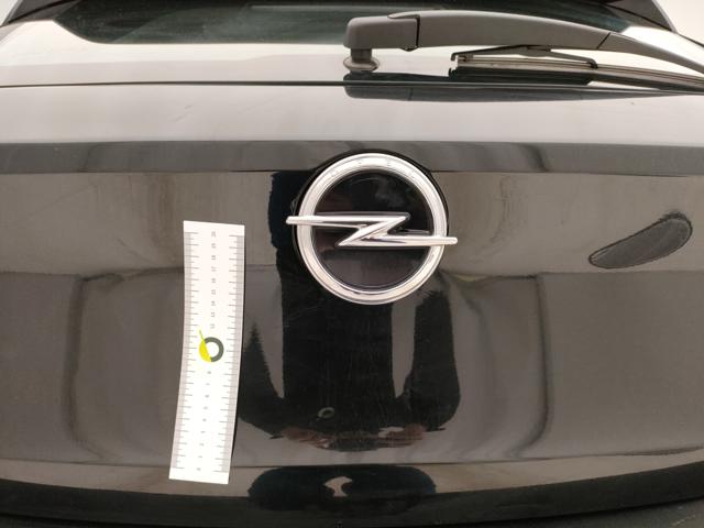 OPEL Corsa usata, con Isofix