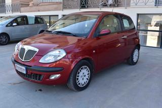LANCIA Ypsilon usata, con Airbag