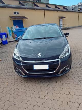 PEUGEOT 208 usata, con Airbag