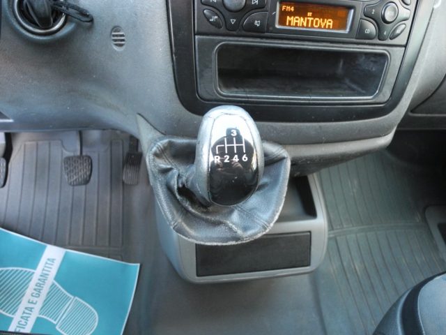 MERCEDES-BENZ Vito usata, con Sensori di parcheggio posteriori