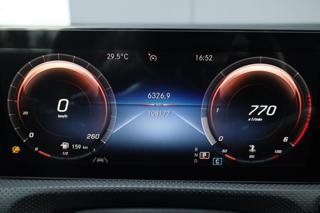 MERCEDES-BENZ CLA 220 usata, con Sound system