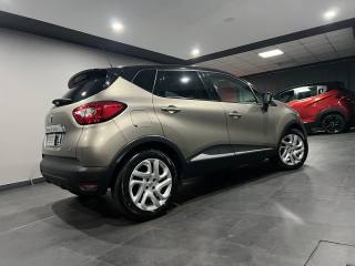 RENAULT Captur usata, con Autoradio