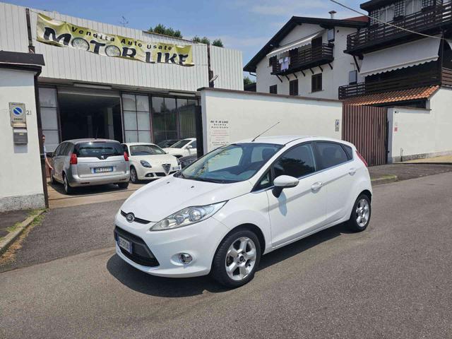 FORD Fiesta usata, con ABS