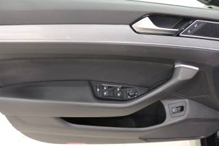 VOLKSWAGEN Passat Variant usata, con Sistema di navigazione