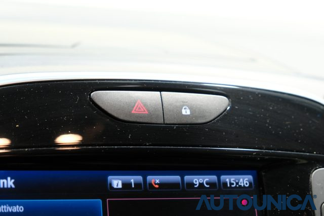 RENAULT Captur usata, con Sensori di parcheggio posteriori