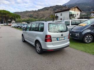 VOLKSWAGEN Touran usata, con Airbag laterali