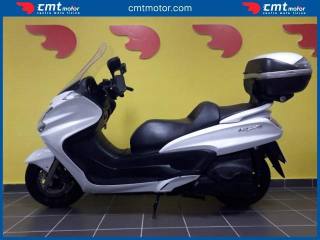 YAMAHA Majesty 400 usata 2