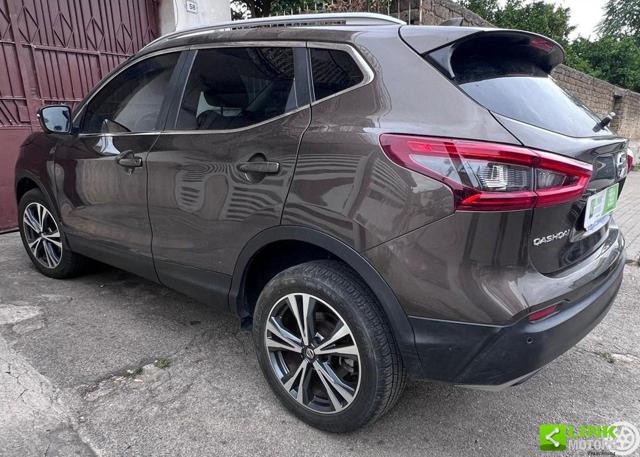 NISSAN Qashqai usata, con Autoradio digitale