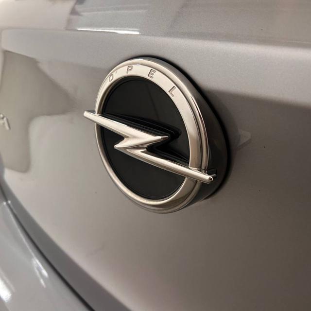 OPEL Corsa usata, con Sensore di luce