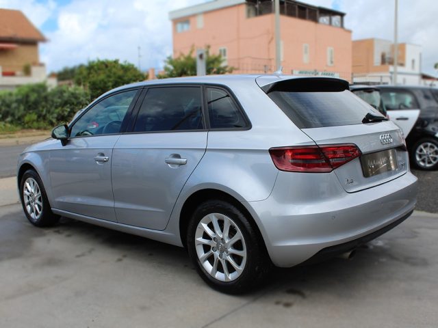 AUDI A3 usata, con Autoradio