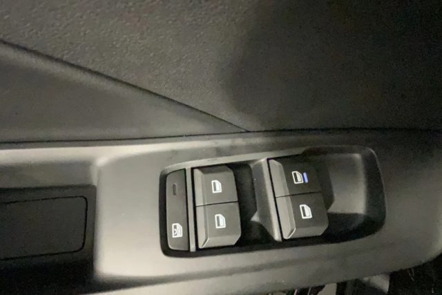 MG MG3 usata, con Sensore di luce