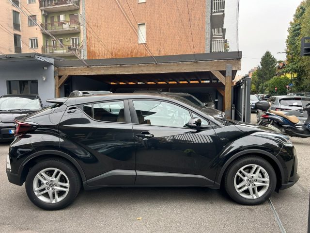TOYOTA C-HR usata, con Alzacristalli elettrici