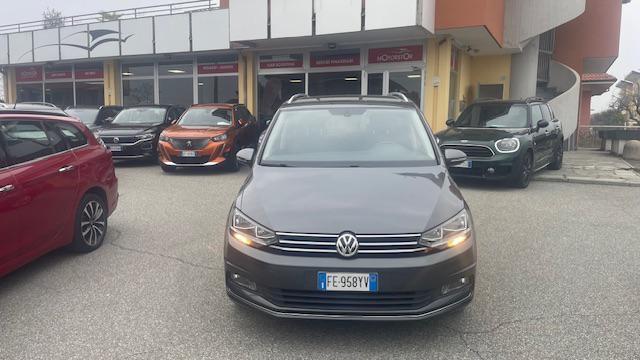 VOLKSWAGEN Touran usata, con ESP