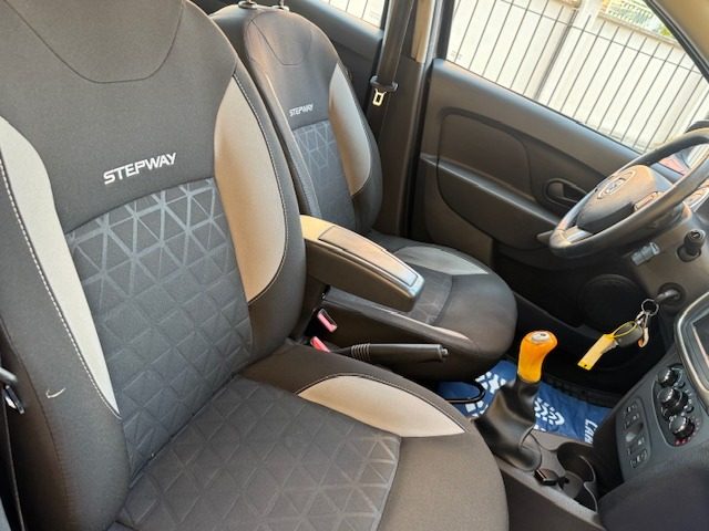 DACIA Sandero usata, con ESP