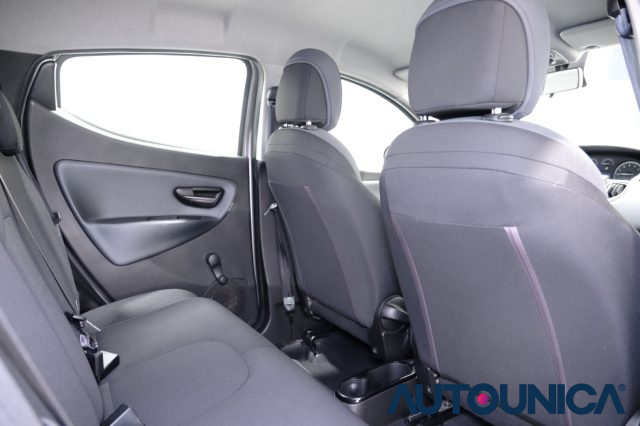 LANCIA Ypsilon usata 54