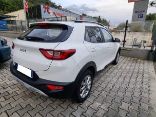 KIA Stonic usata, con Autoradio