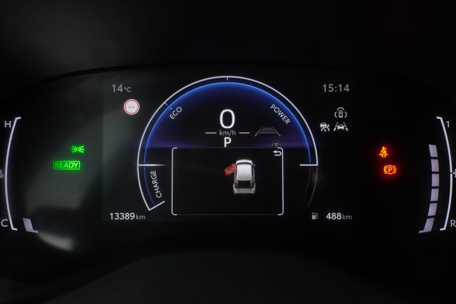 TOYOTA Yaris Cross usata 6