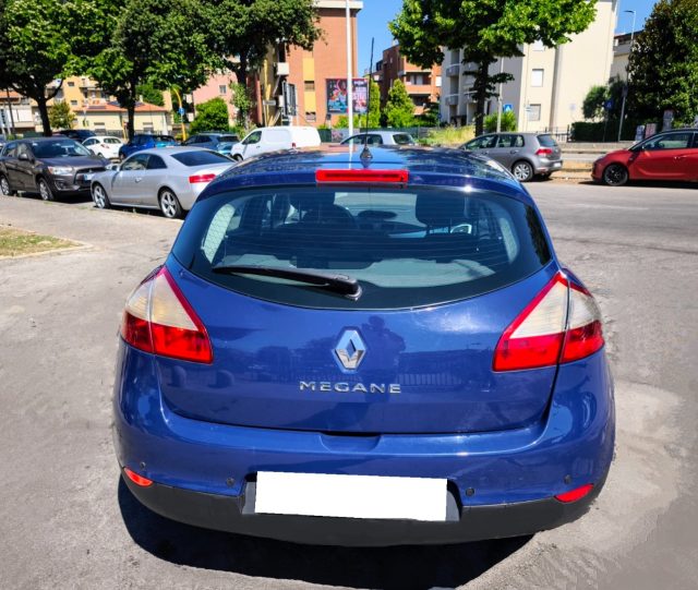 RENAULT Megane usata, con Alzacristalli elettrici