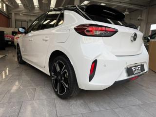 OPEL Corsa usata, con ESP