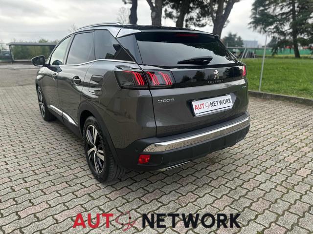 PEUGEOT 3008 usata, con Airbag