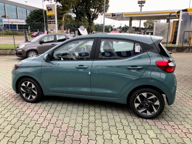 HYUNDAI i10 usata, con Autoradio