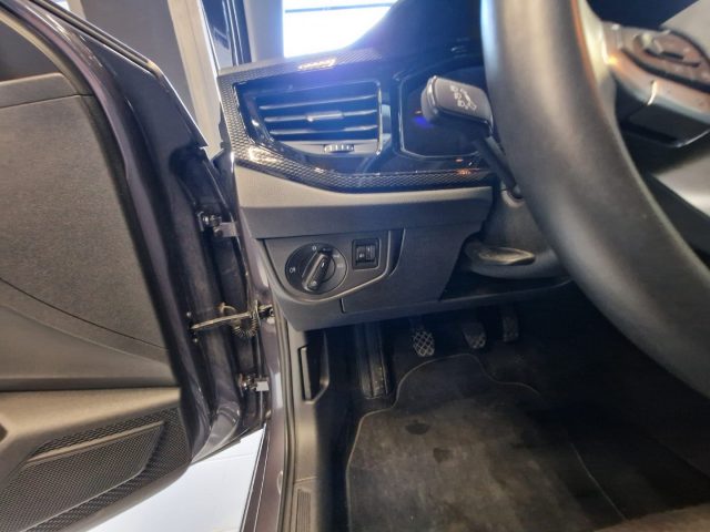 VOLKSWAGEN Polo usata, con Fari LED