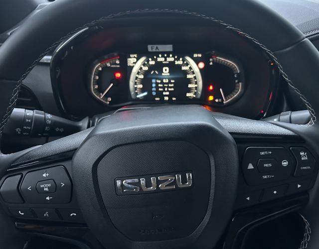 ISUZU D-Max usata, con Cerchi in lega