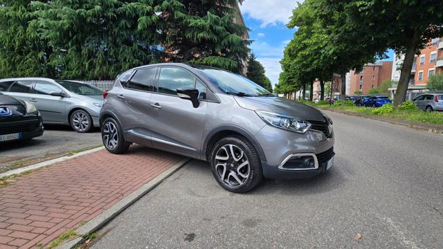 RENAULT Captur usata, con ESP