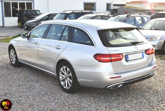 MERCEDES-BENZ E 220 usata, con Controllo automatico clima