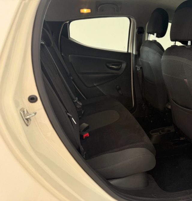 LANCIA Ypsilon usata 17