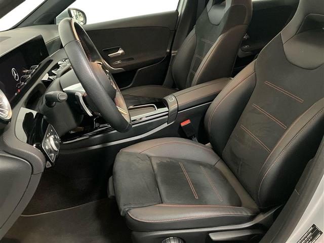 MERCEDES-BENZ CLA usata 9