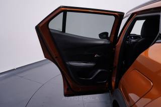 PEUGEOT 2008 usata, con Autoradio digitale