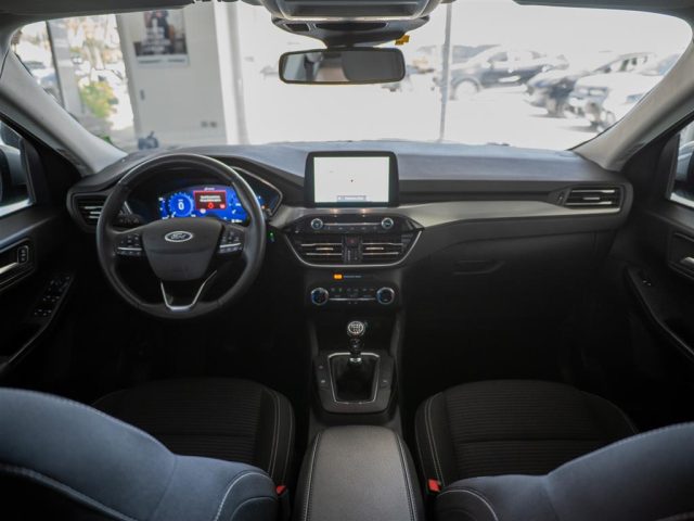 FORD Kuga usata, con Bracciolo