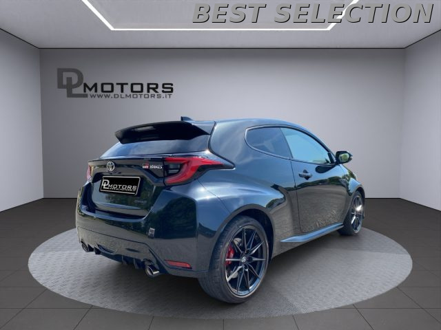 TOYOTA Yaris usata, con Controllo trazione