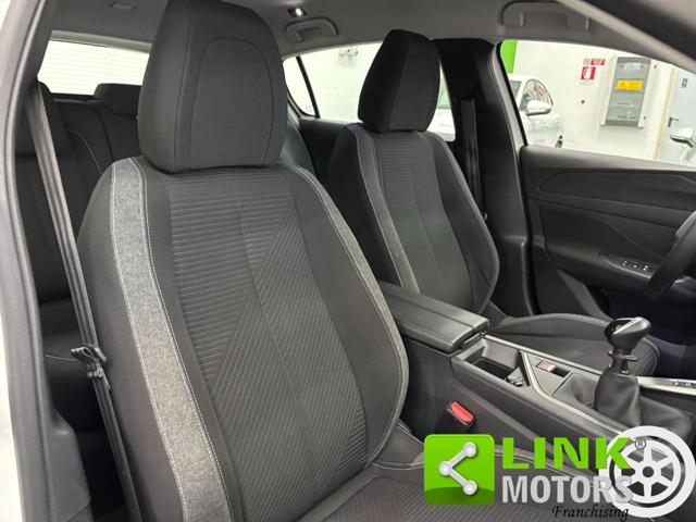 PEUGEOT 308 usata, con Park Distance Control