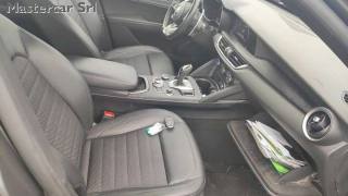 ALFA ROMEO Stelvio usata, con Autoradio