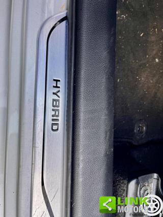 TOYOTA Yaris usata 27