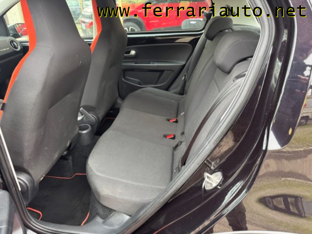 VOLKSWAGEN up! usata, con Boardcomputer