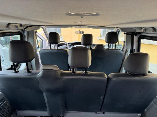 RENAULT Trafic usata, con ESP
