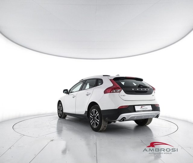 VOLVO V40 Cross Country usata 3