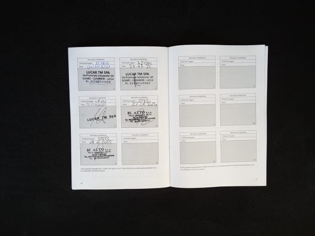 TOYOTA C-HR usata, con Regolazione elettrica sedili