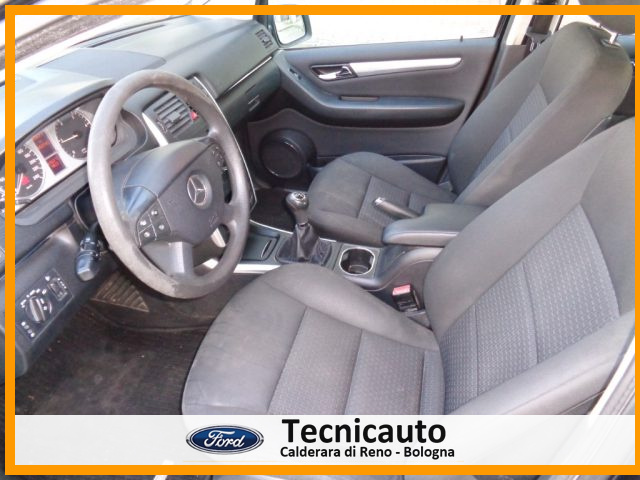 MERCEDES-BENZ B 180 usata, con Fendinebbia