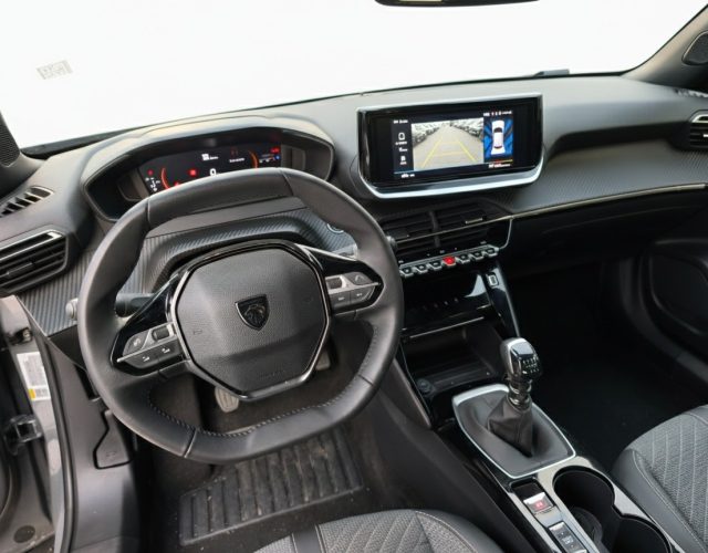 PEUGEOT 2008 usata, con Cerchi in lega
