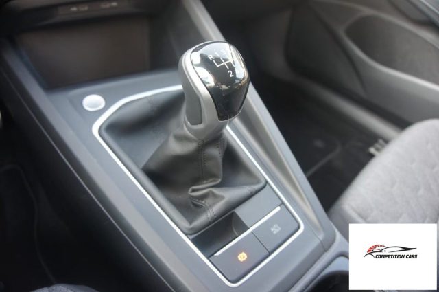 VOLKSWAGEN Golf usata, con Controllo trazione