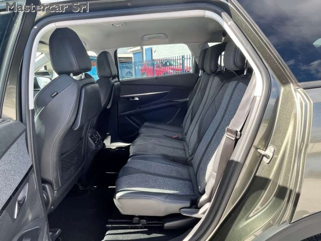 PEUGEOT 5008 usata, con Servosterzo