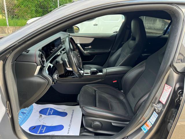 MERCEDES-BENZ CLA 200 usata, con Alzacristalli elettrici
