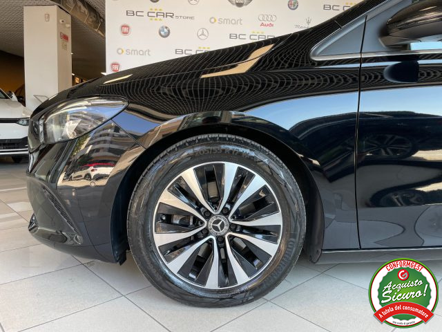 MERCEDES-BENZ B 180 usata, con Sistema di navigazione