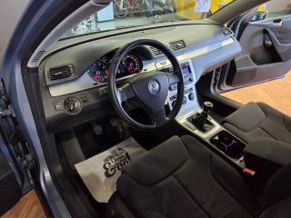 VOLKSWAGEN Passat usata, con Fendinebbia