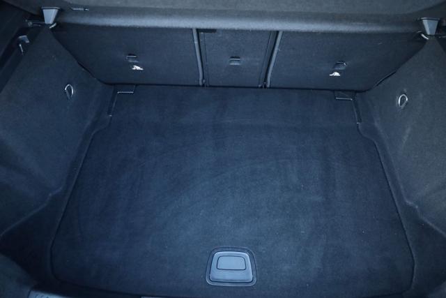 MERCEDES-BENZ A 200 usata, con Riconoscimento dei segnali stradali