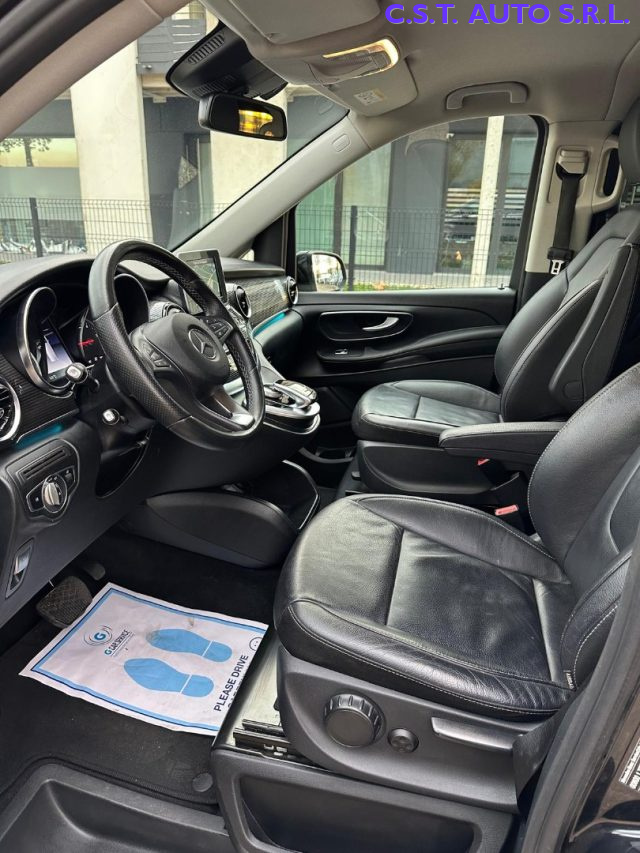 MERCEDES-BENZ V 220 usata, con Chiusura centralizzata